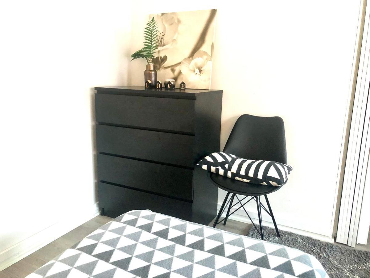 הלסינקי Scandinavian Home 17 City Center Tyoemiehenkatu 2B מראה חיצוני תמונה