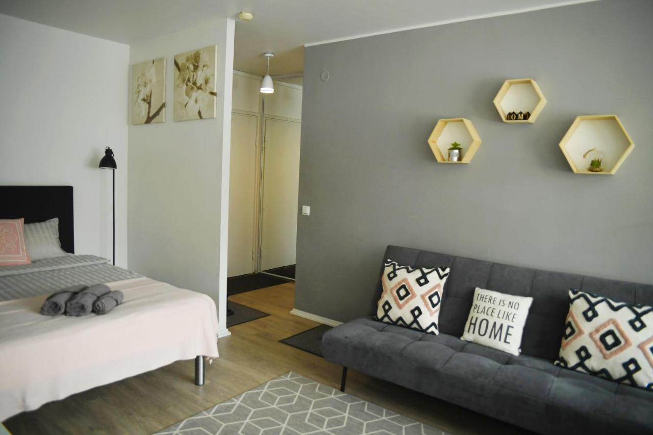 הלסינקי Scandinavian Home 17 City Center Tyoemiehenkatu 2B מראה חיצוני תמונה